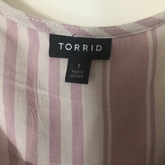 Torrid button cami - Picture 4 of 4